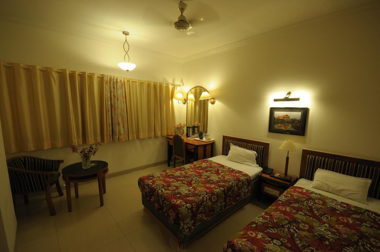 Hotel Grape City Nashik Exterior photo