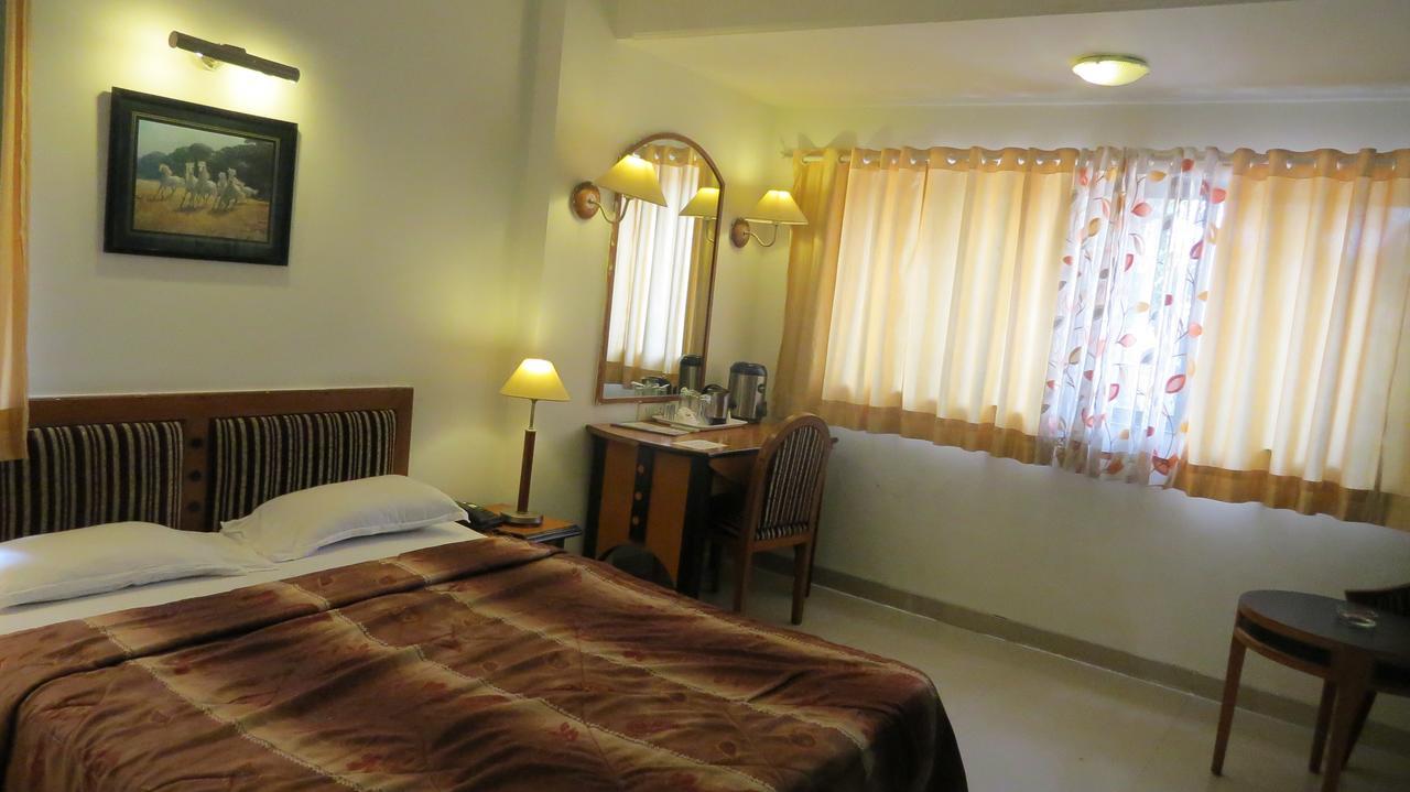 Hotel Grape City Nashik Exterior photo